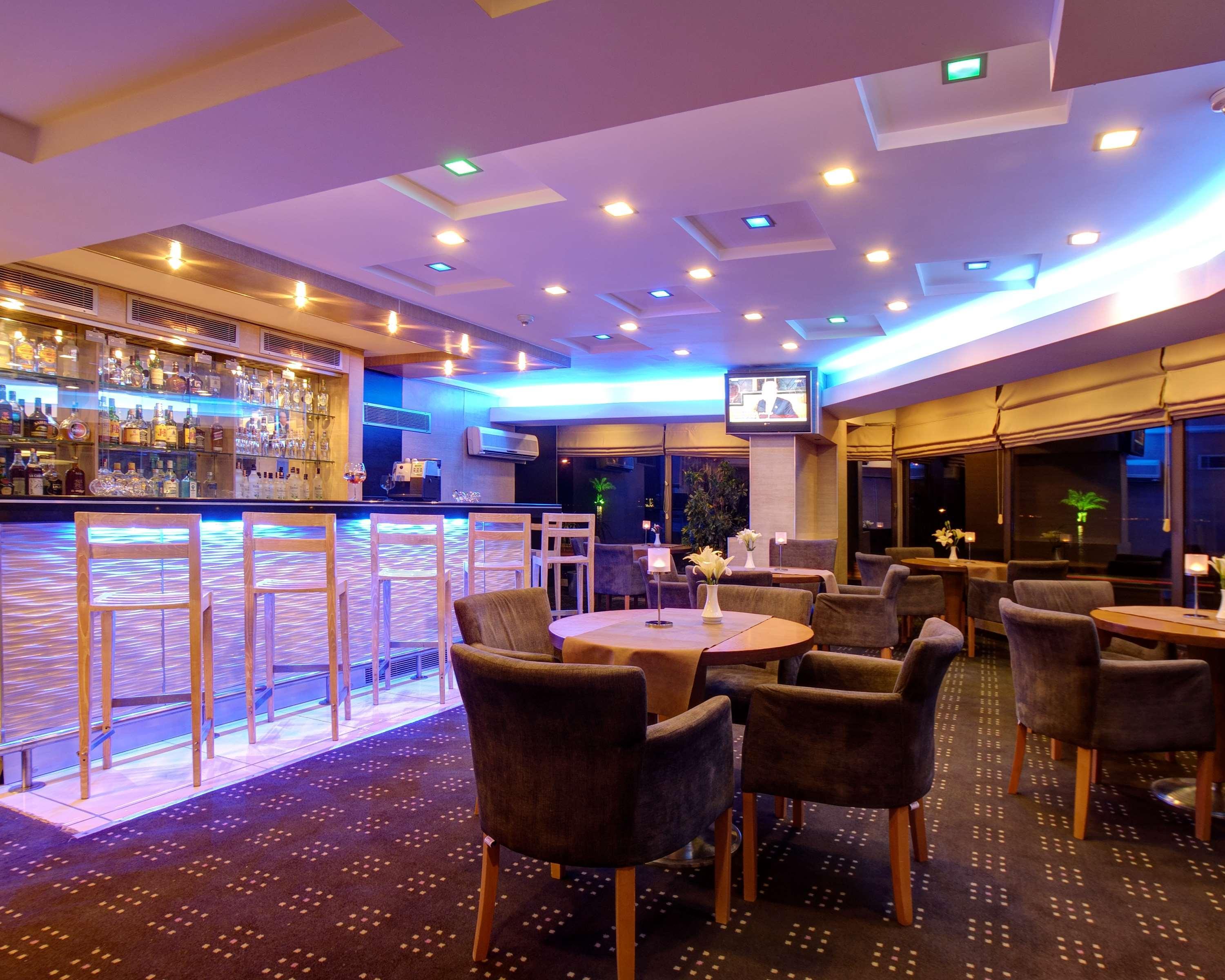 Best Western Plus Hotel Konak Izmir Exterior photo